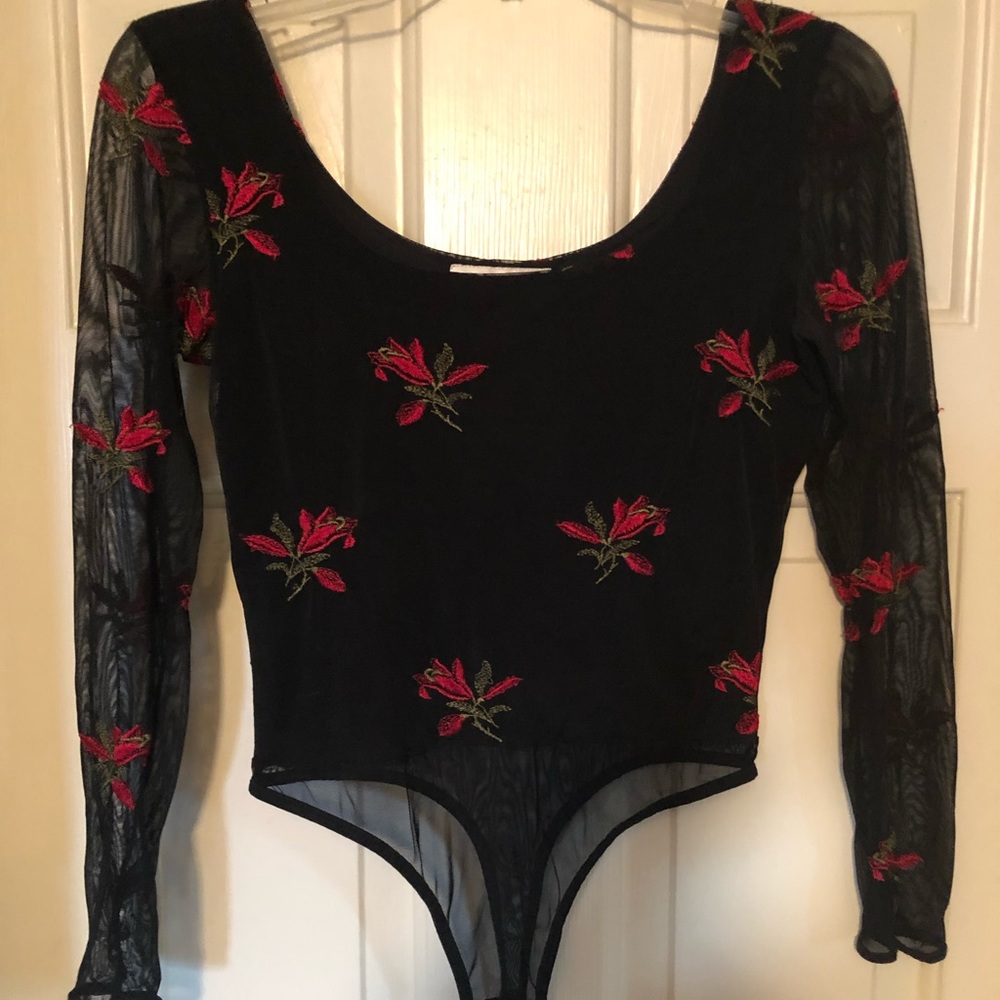 Cache body suit